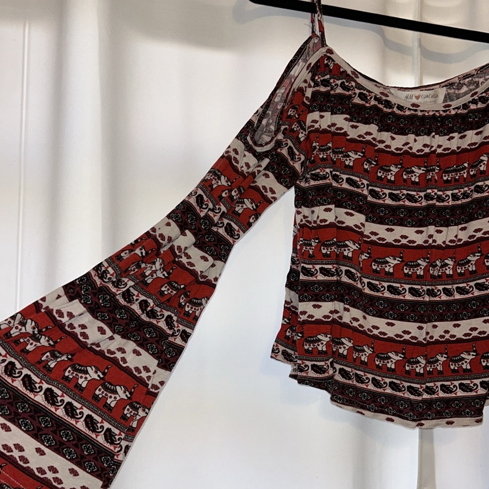 {H&M} Cold Shoulder, Boho, Elephant Print Long Sleeve Top - Picture 2 of 7